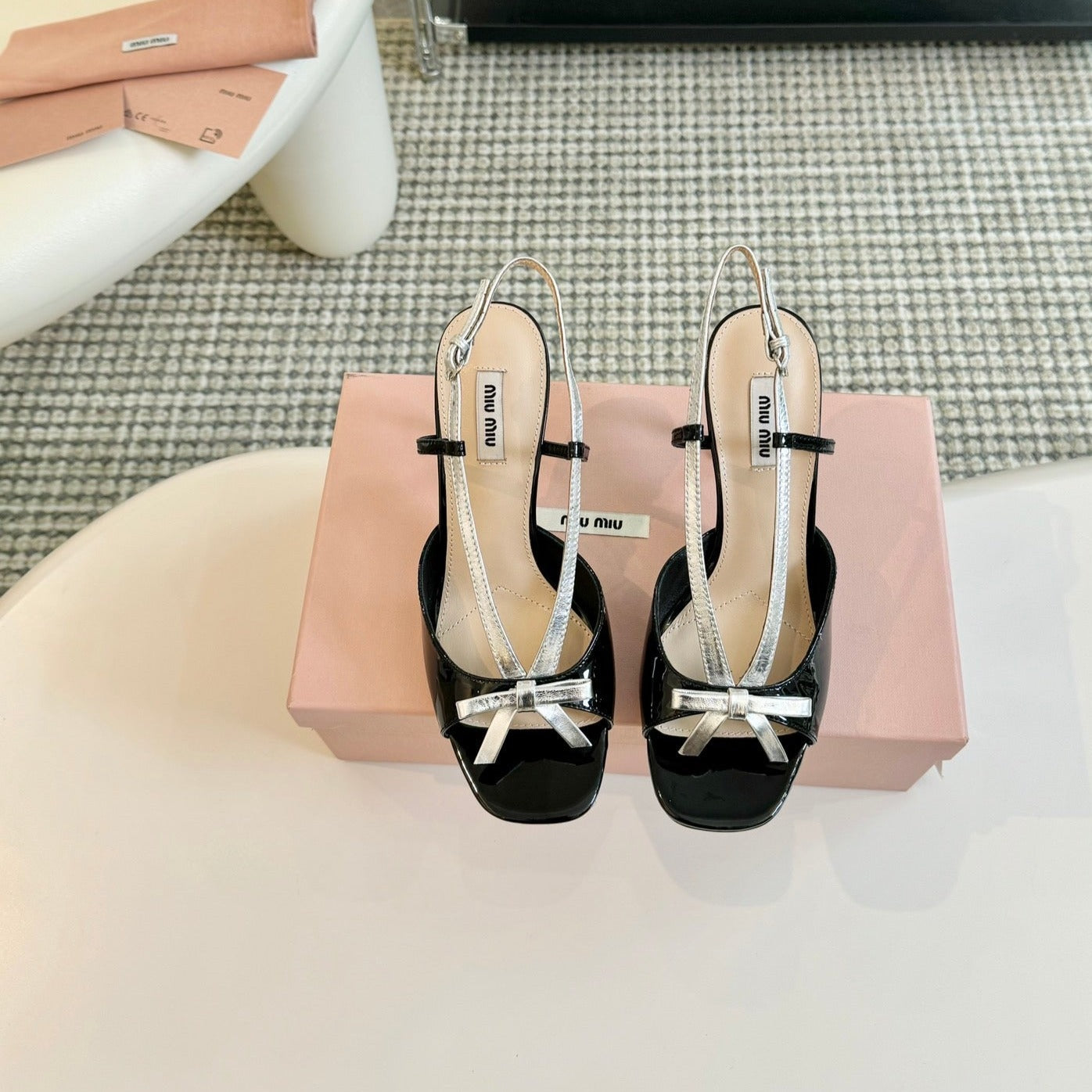 Black High Heels With Silver Bow - 35