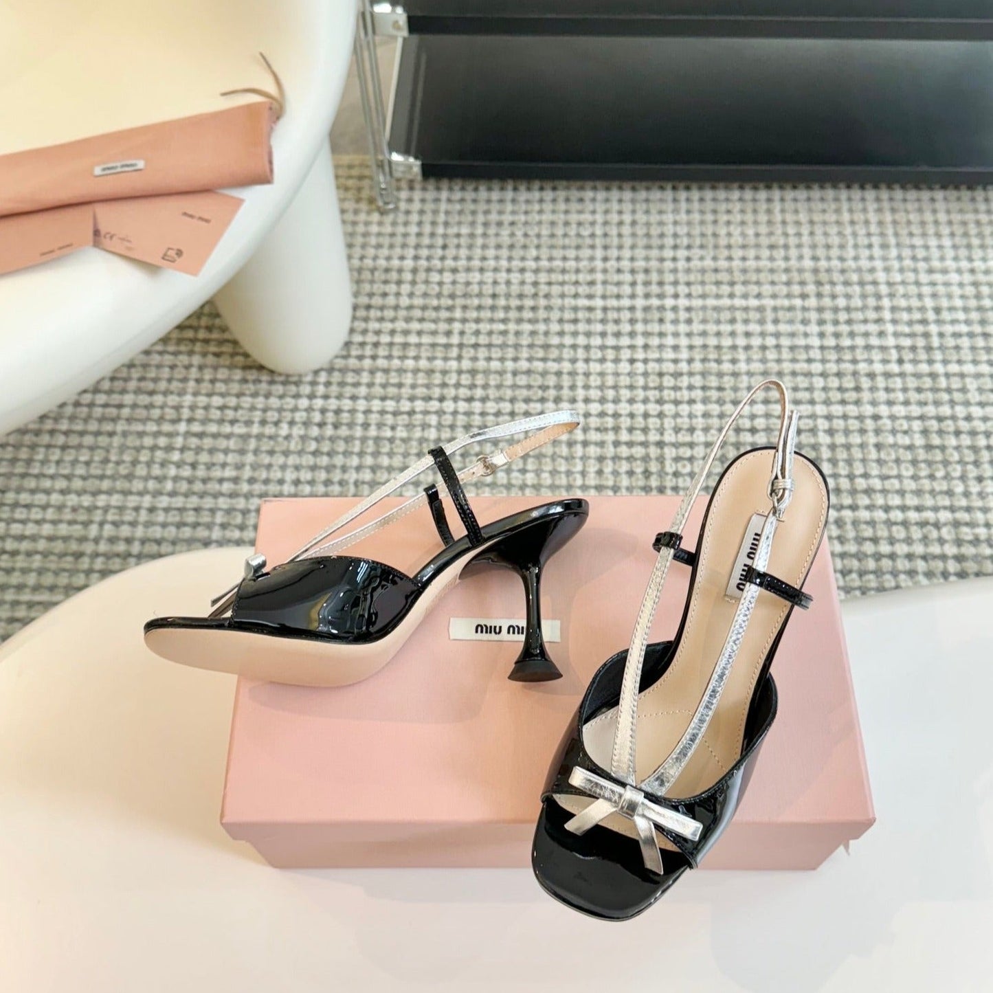 Black High Heels With Silver Bow - 35