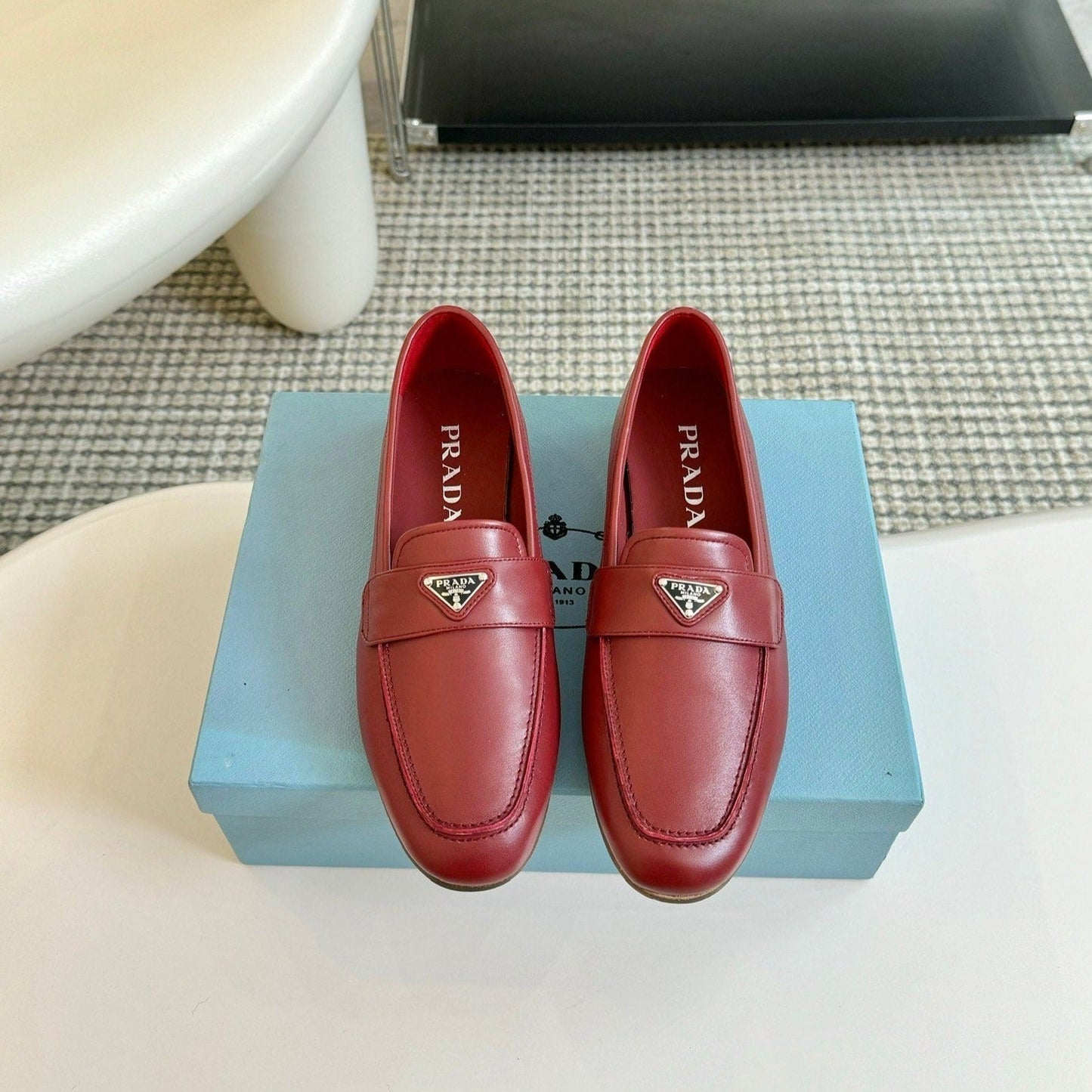 PRA LOAFERS CHERRY CALFSKIN - 35