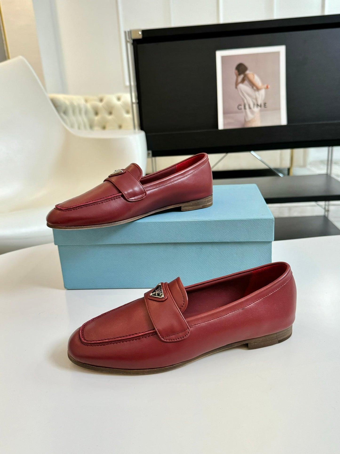PRA LOAFERS CHERRY CALFSKIN - 35