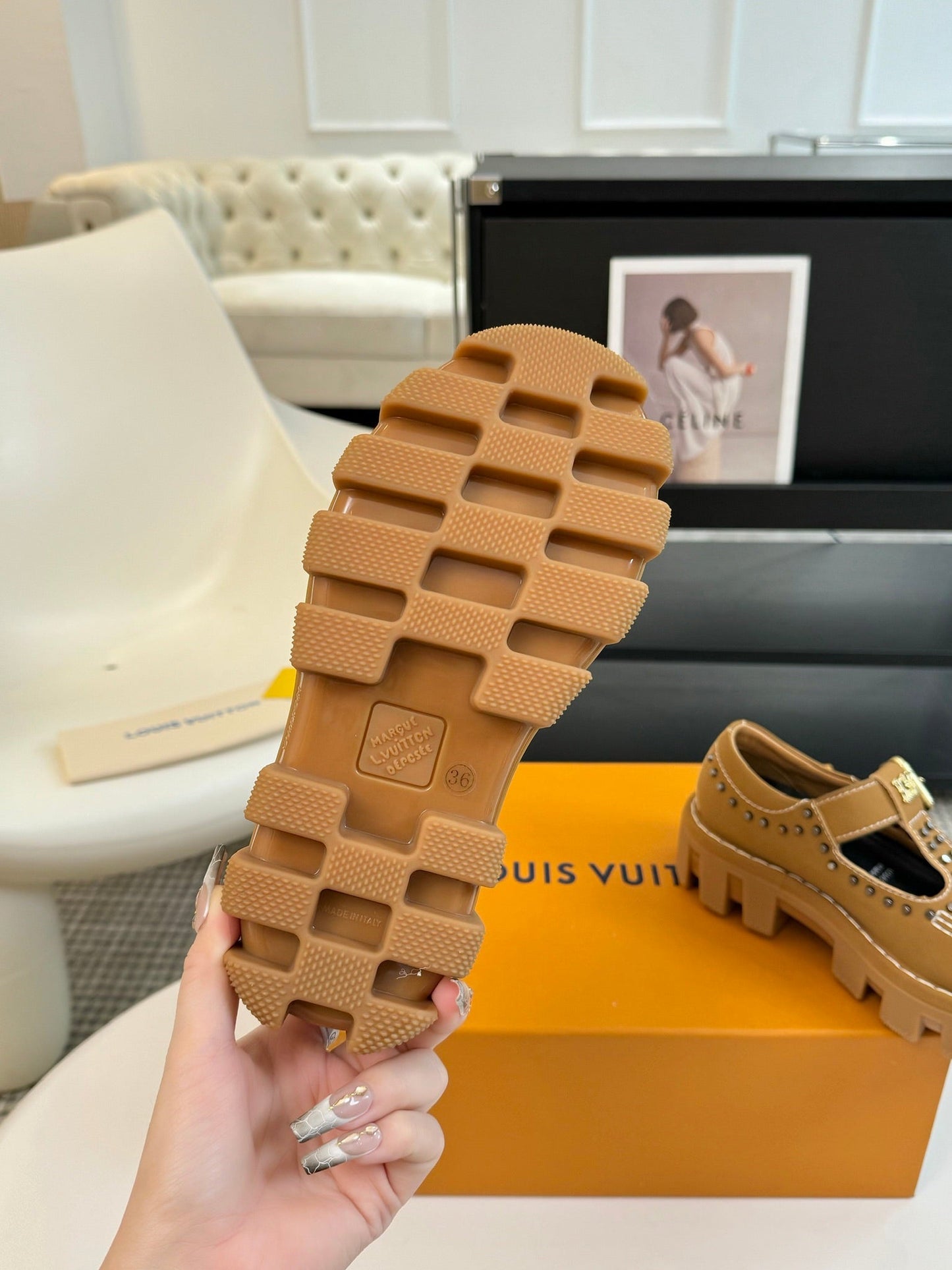 LV CHECKER MARY JANE IN PEANUT BROWN CALFSKIN - 35