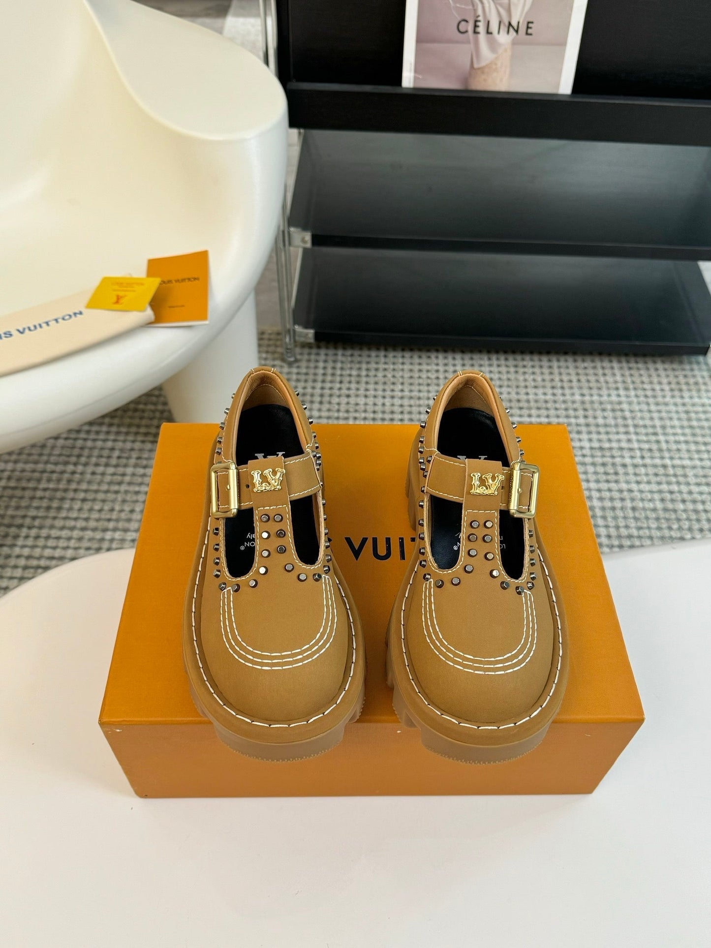 LV CHECKER MARY JANE IN PEANUT BROWN CALFSKIN - 35
