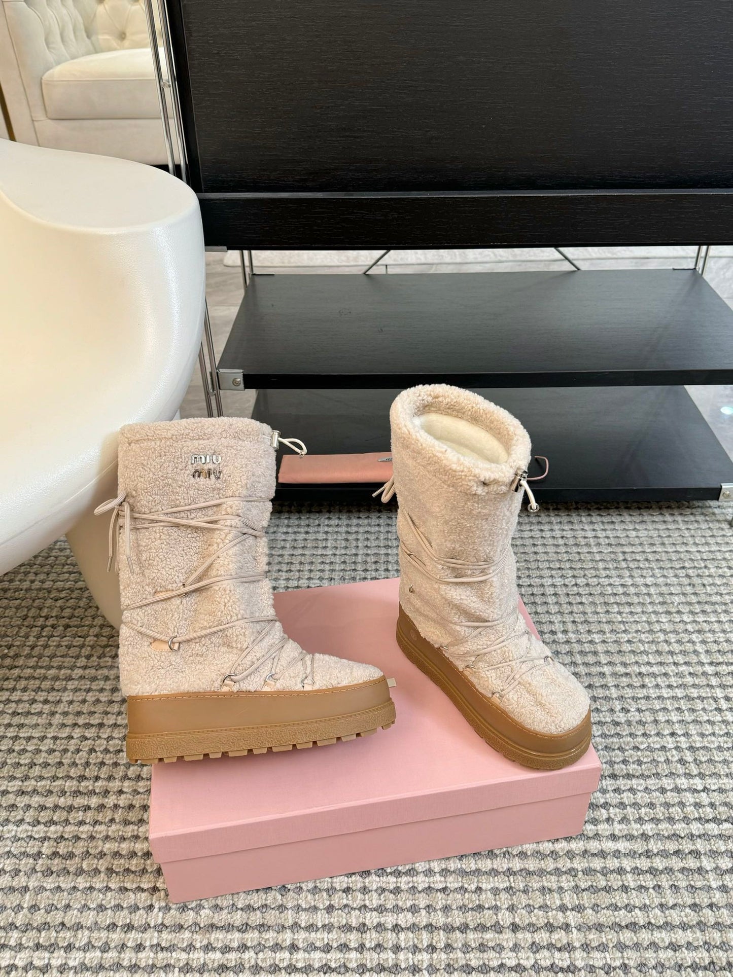SNOW LONG BOOTS IN COSMIC LATTE SHEARLING - 35