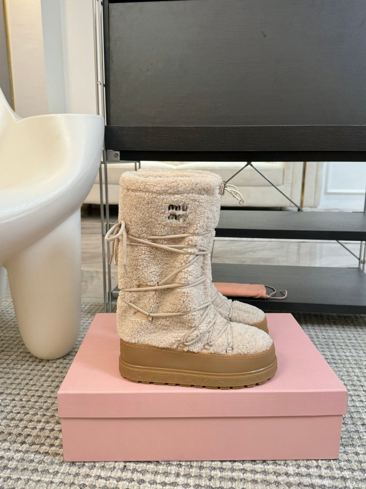 SNOW LONG BOOTS IN COSMIC LATTE SHEARLING - 35