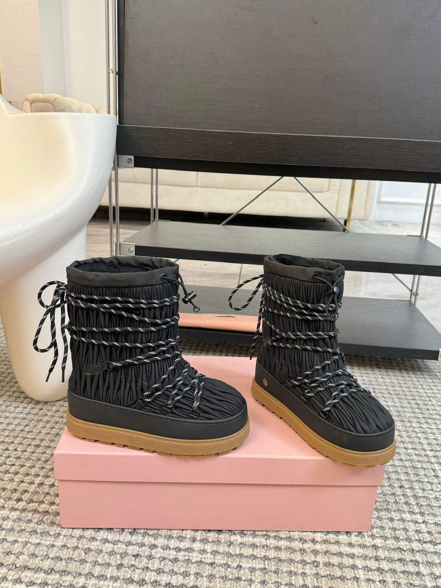 SNOW ANKLE BOOTS IN BLACK WRINKLED NYLON - 35