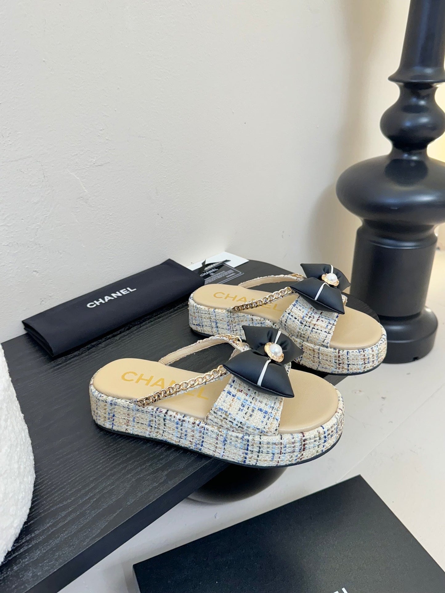 PLATFORM FLIP-FLOPS IN BEIGE TWEED FABRIC - 35