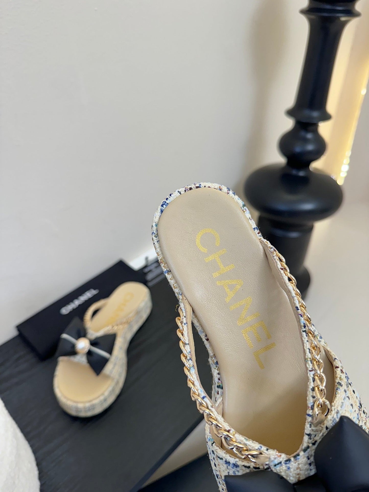 PLATFORM FLIP-FLOPS IN BEIGE TWEED FABRIC - 35
