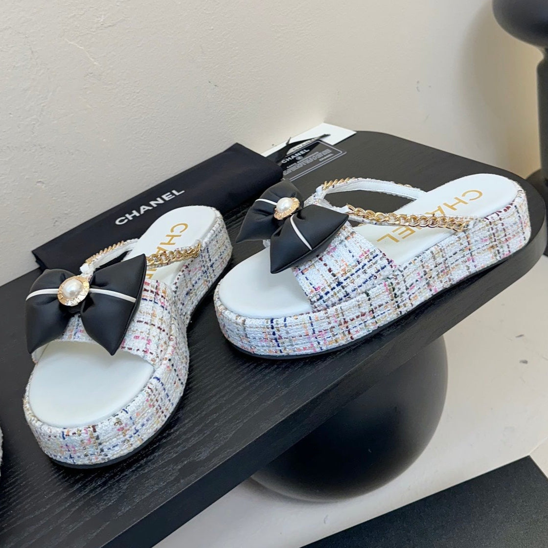 PLATFORM FLIP-FLOPS IN WHITE TWEED FABRIC - 35
