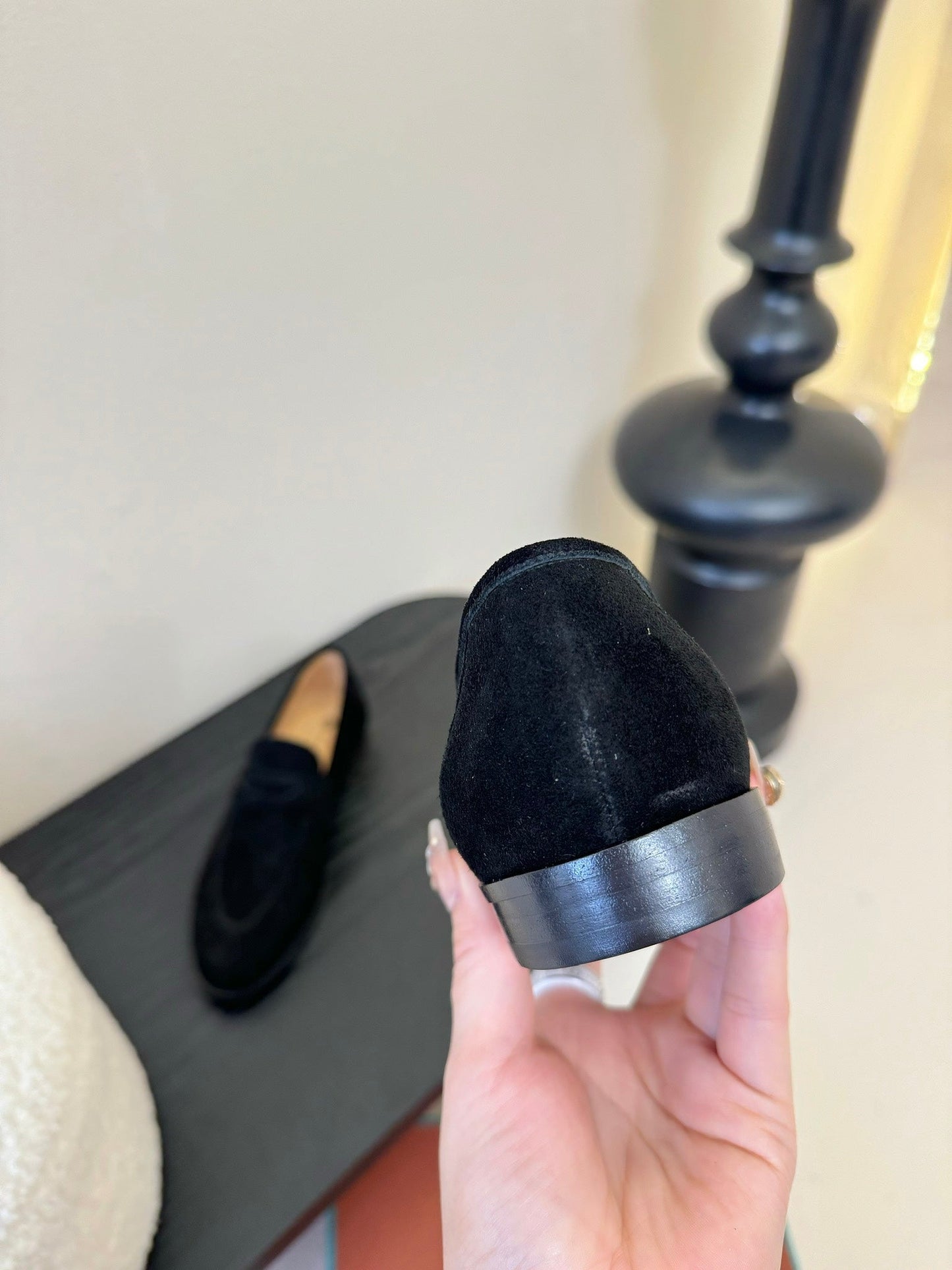 CLASSIC LOAFERS IN BLACK SUEDE - 35