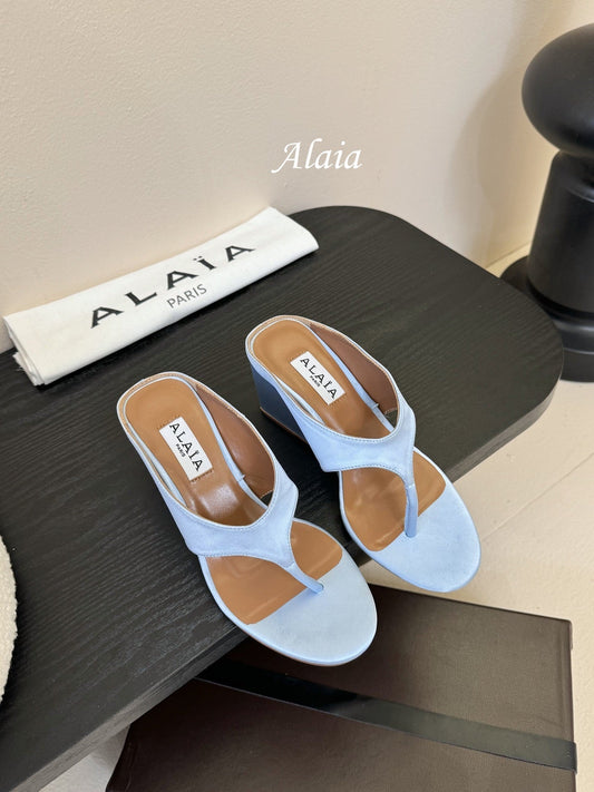 ALAIA WEDGE THONG SANDALS 25S IN BLUE SATIN - 35