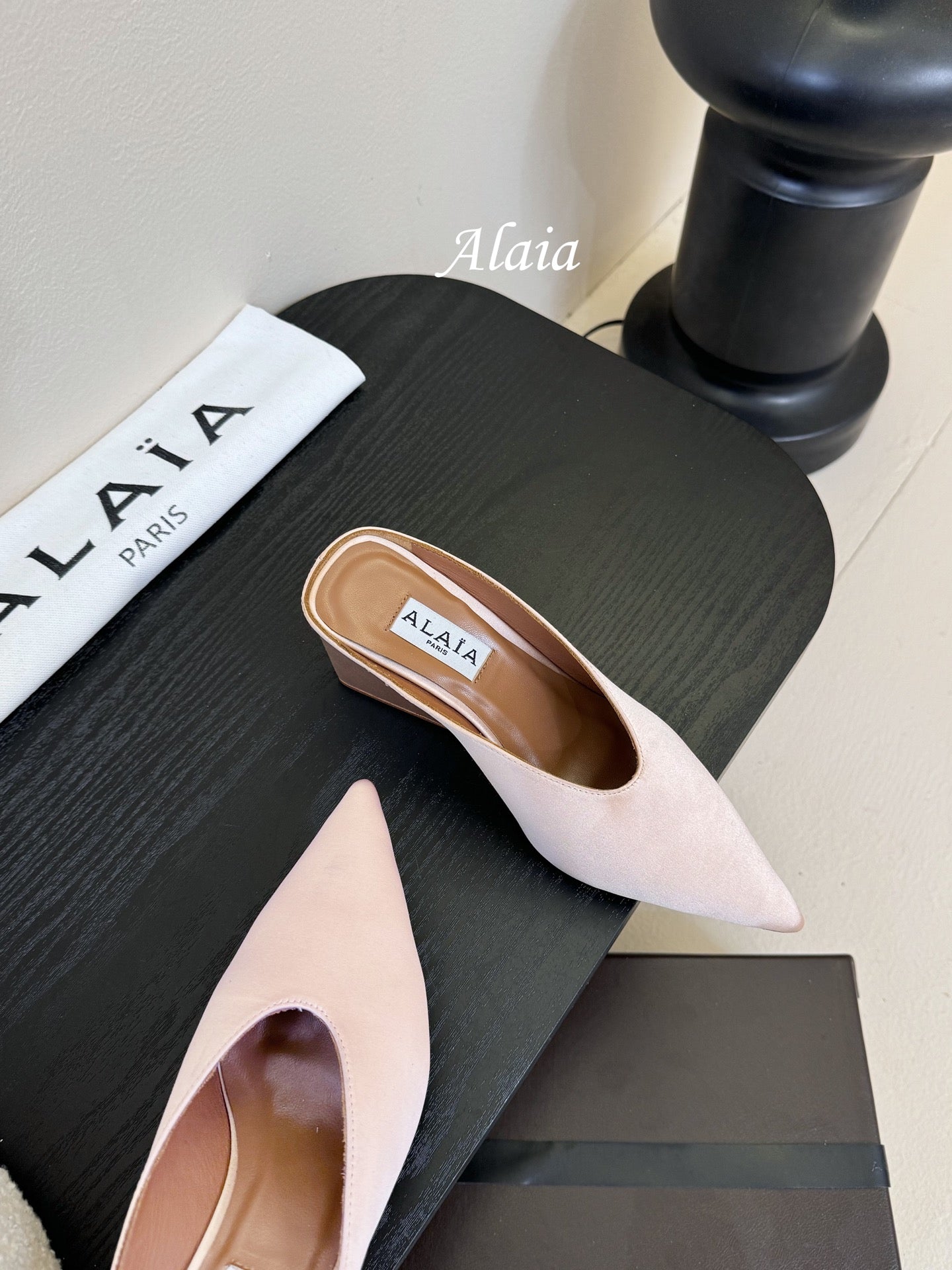 ALAIA HIGH MULES 25S IN BLUSH BEIGE SATIN - 35