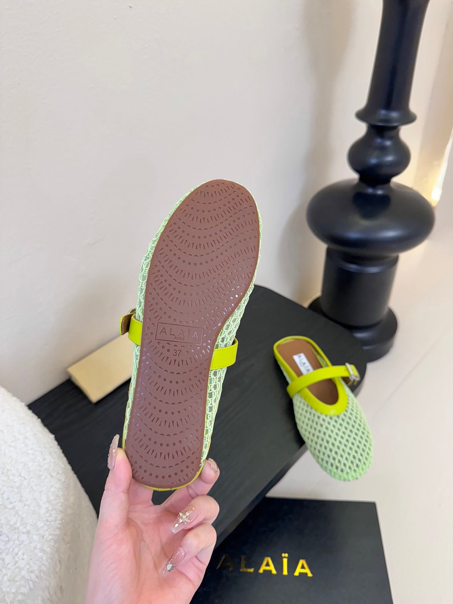 ALAIA FLAT MULES 25S IN MINT GREEN WOVEN MESH - 35