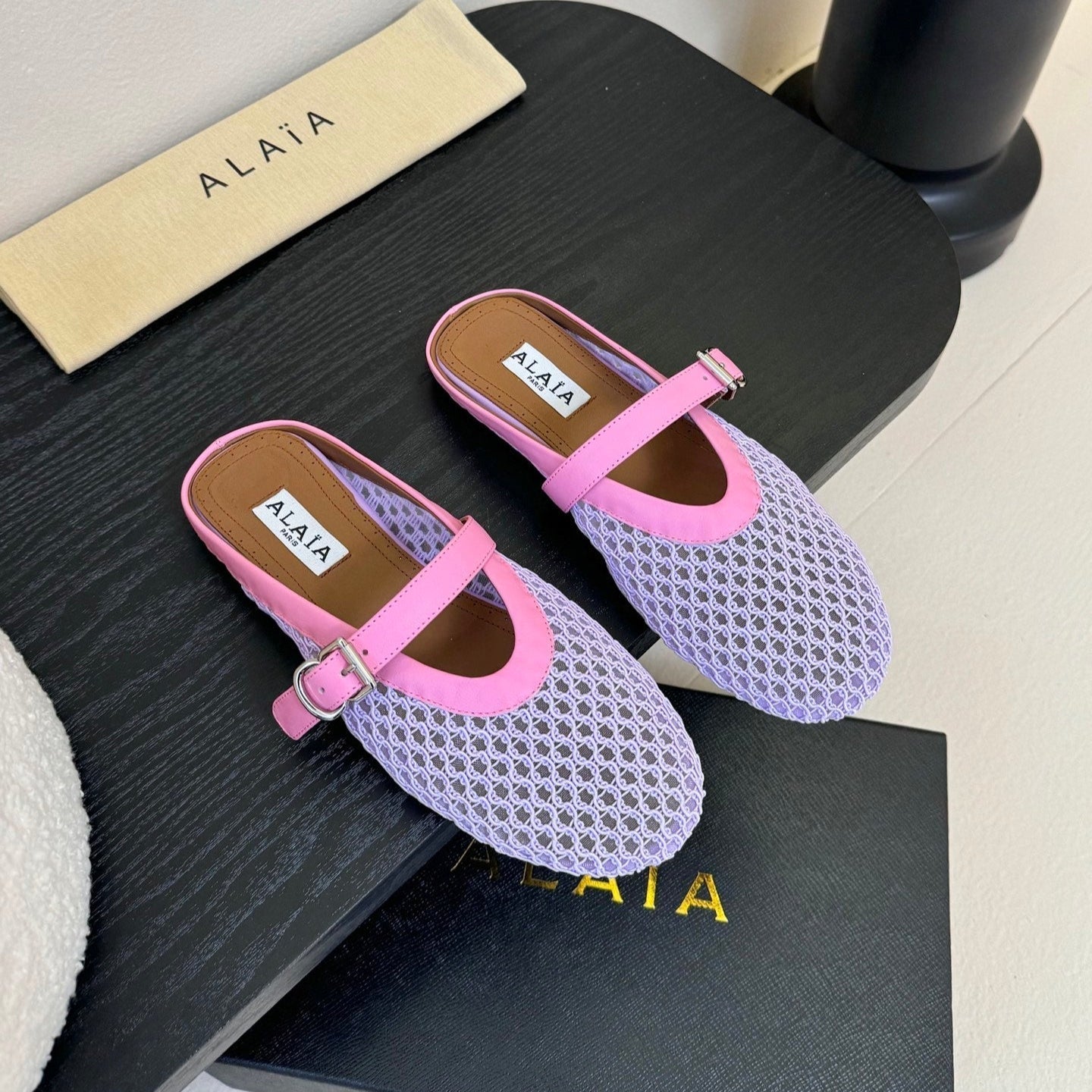 ALAIA FLAT MULES 25S IN PURPLE MIX PINK WOVEN MESH - 35