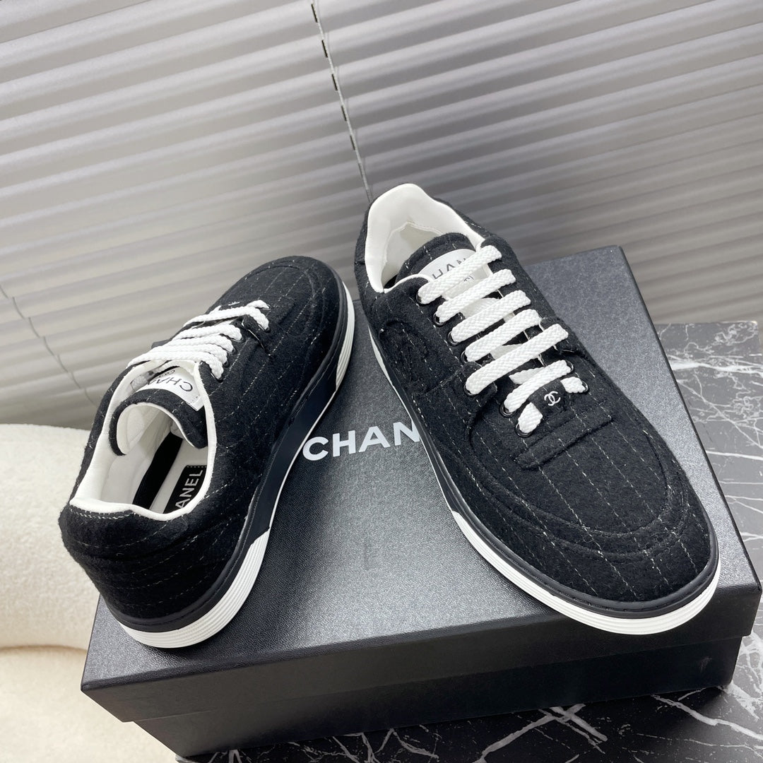 TRAINER SHOES IN BLACK WOOL FABRIC - 35