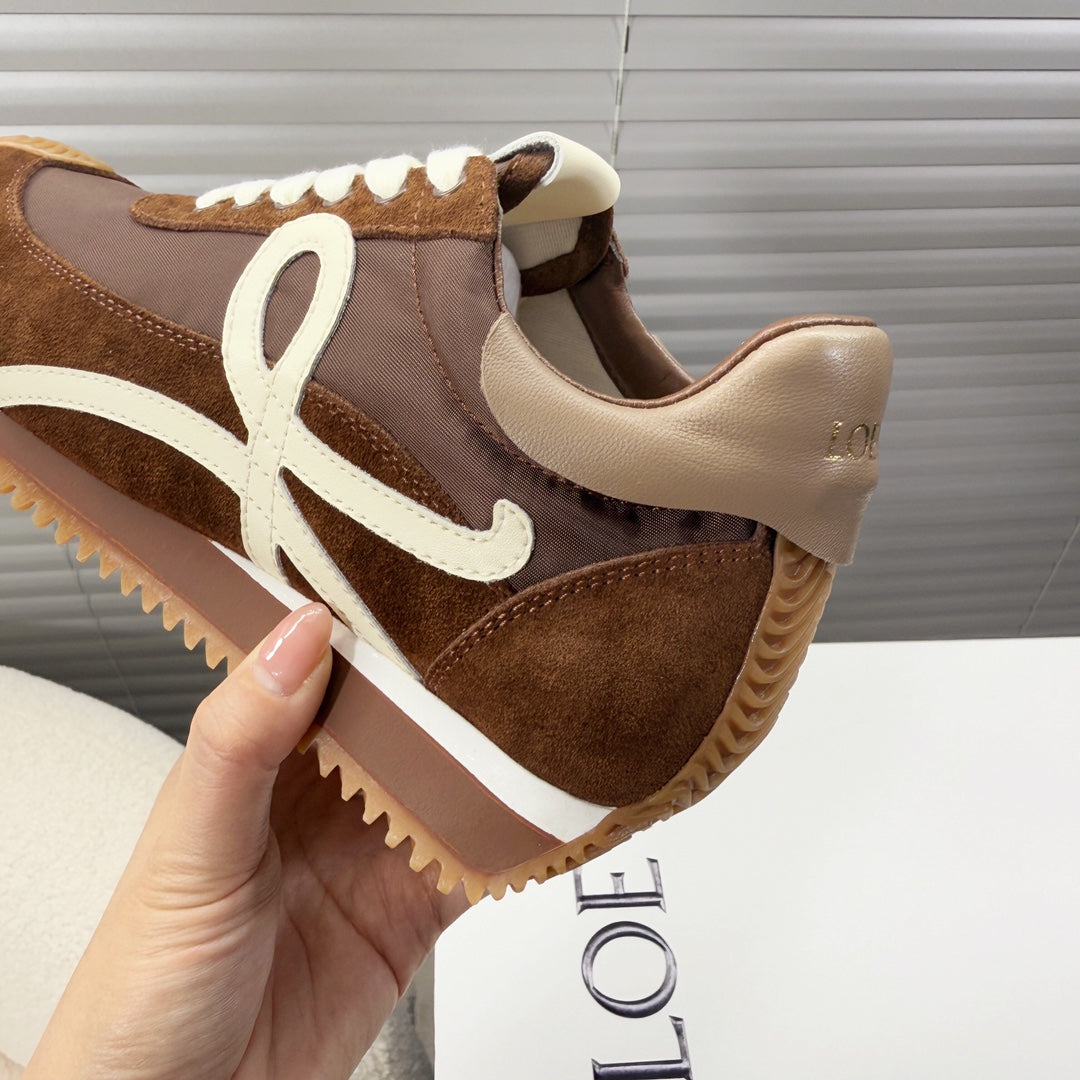 BALLET RUNNER 2.0 IN CHOCOLATE BROWN SUEDE AND LYCRA FABRIC - 35