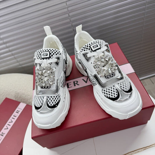 VIV' ON THE RUN SNEAKERS IN SILVER PATENT CALFSKIN AND WHITE FABRIC - 35