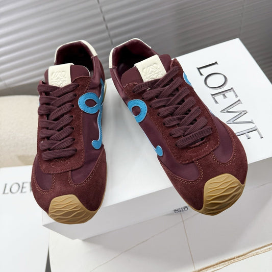 LOEWE 26S BALLET RUNNER 2.0 З НЕЙЛОНУ ТА ТЕЛЯЧОЇ ШКІРИ ВІДТІНКУ БОРДО
