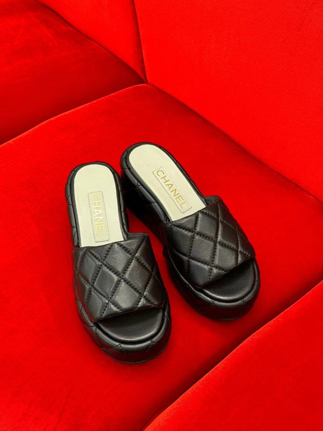 CC WEDGE HEELS BLACK LAMBSKIN - 35