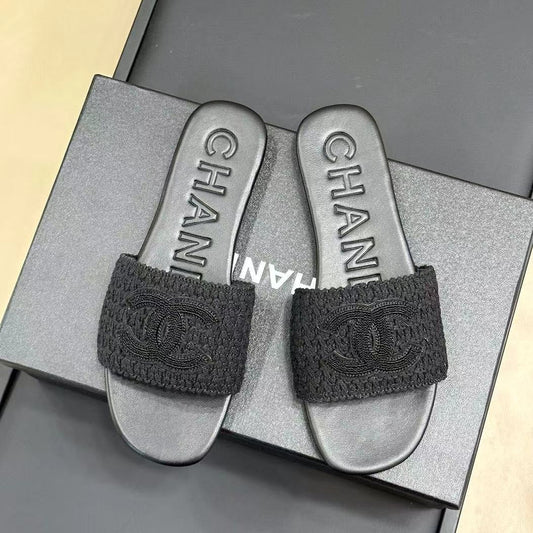 CC WOVEN SLIPPERS BLACK COWHIDE SOLE - 35