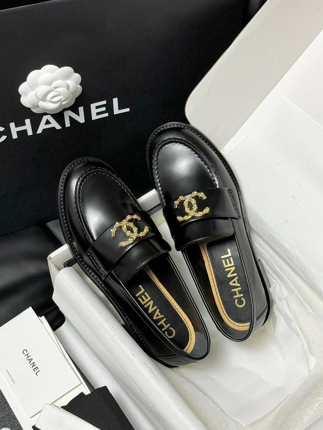 CC LOAFER BLACK CALFSKIN WITH META LOGO - 35
