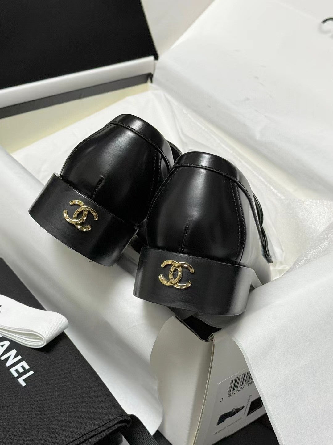 CC LOAFER BLACK CALFSKIN WITH META LOGO - 35