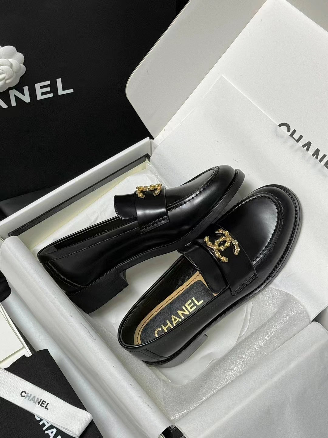 CC LOAFER BLACK CALFSKIN WITH META LOGO - 35