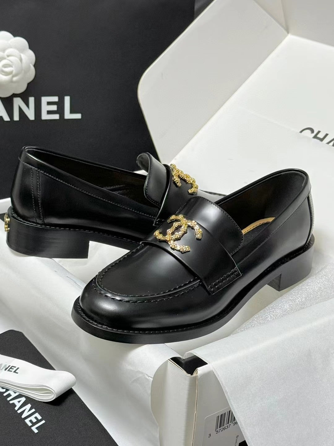 CC LOAFER BLACK CALFSKIN WITH META LOGO - 35
