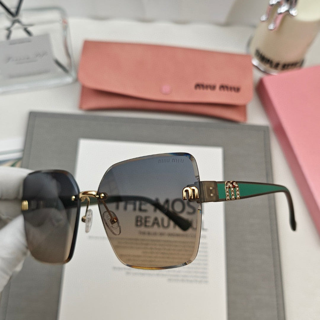RUNWAY SQUARE SUNGLASSES 55507 IN ACETATE - Green