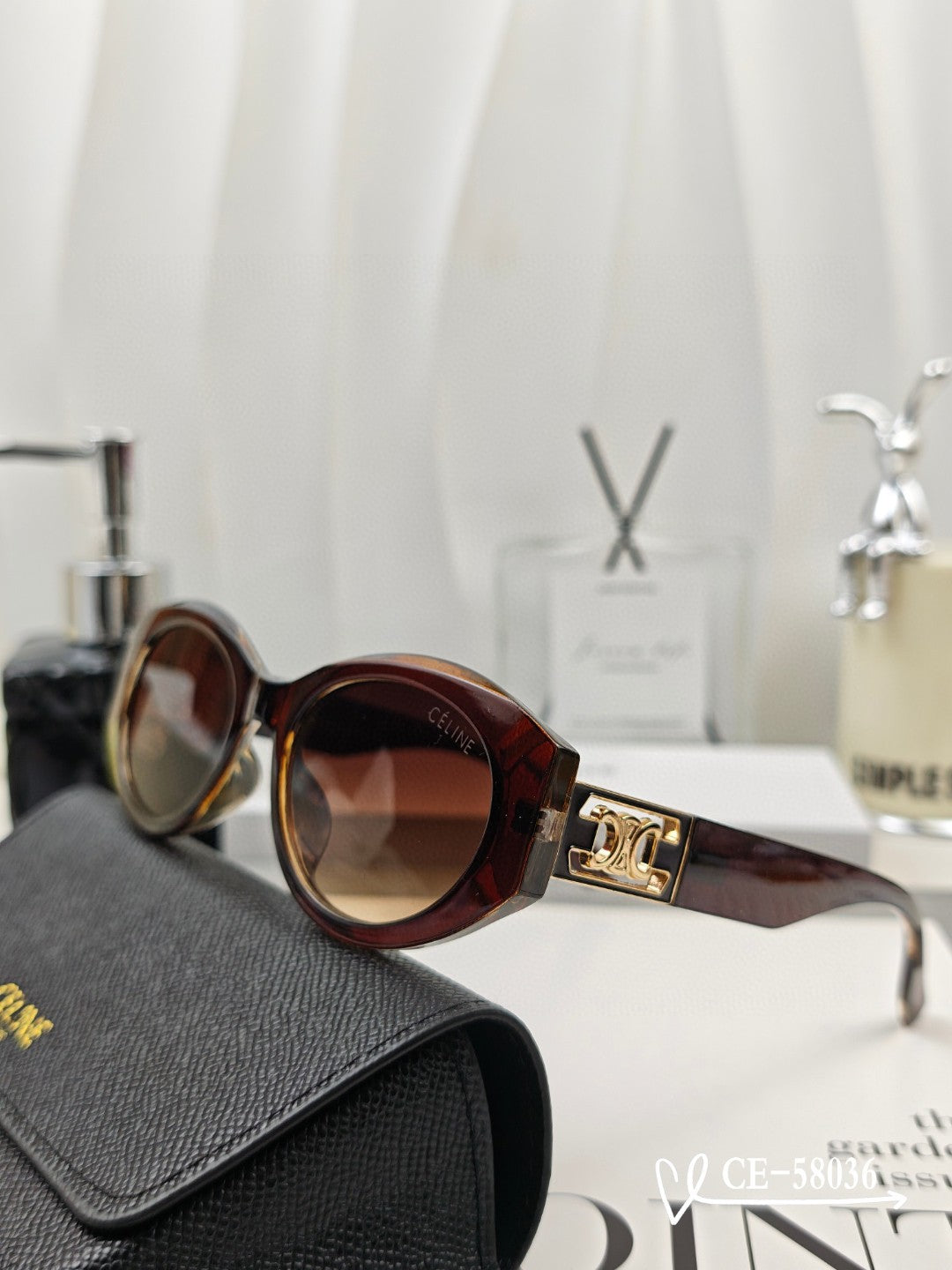 TRIOMPHE SUNGLASSES 58036 IN ACETATE - Black