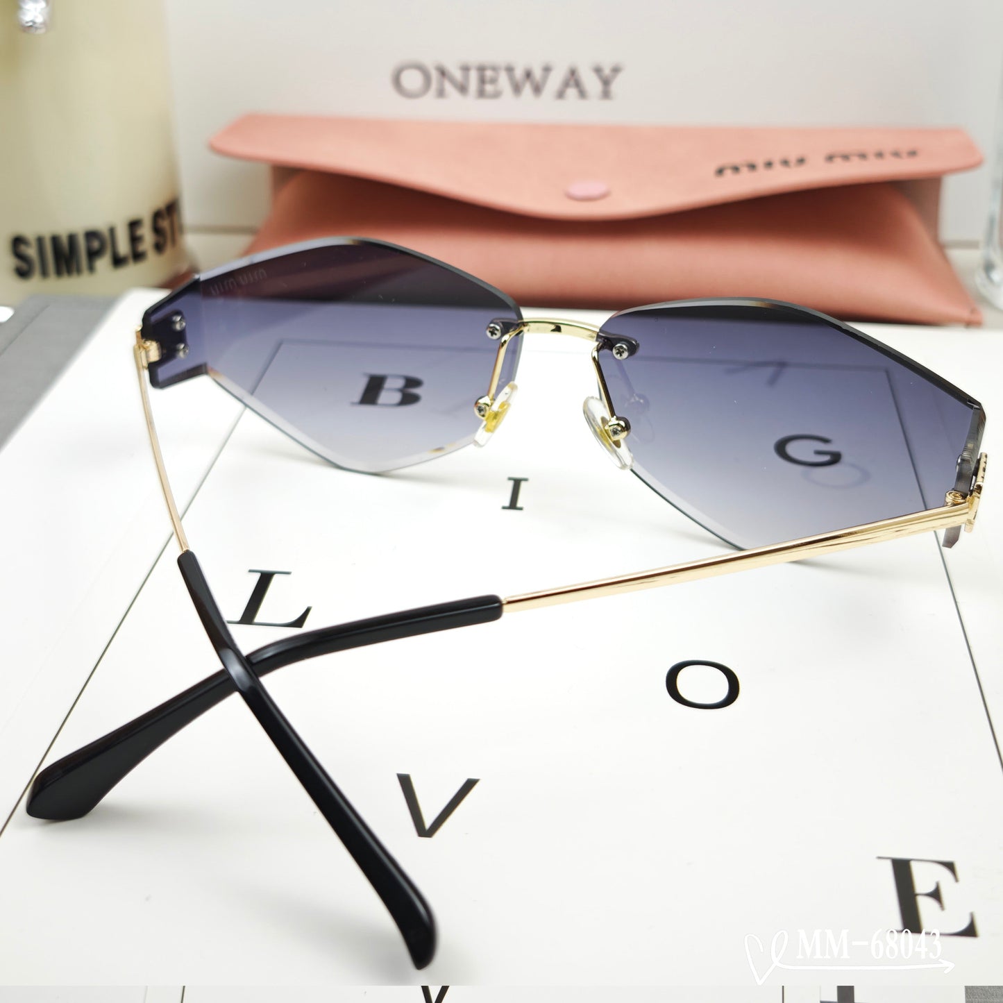 LOGO SUNGLASSES 68043 IN GOLD METAL GREY LENS - Small