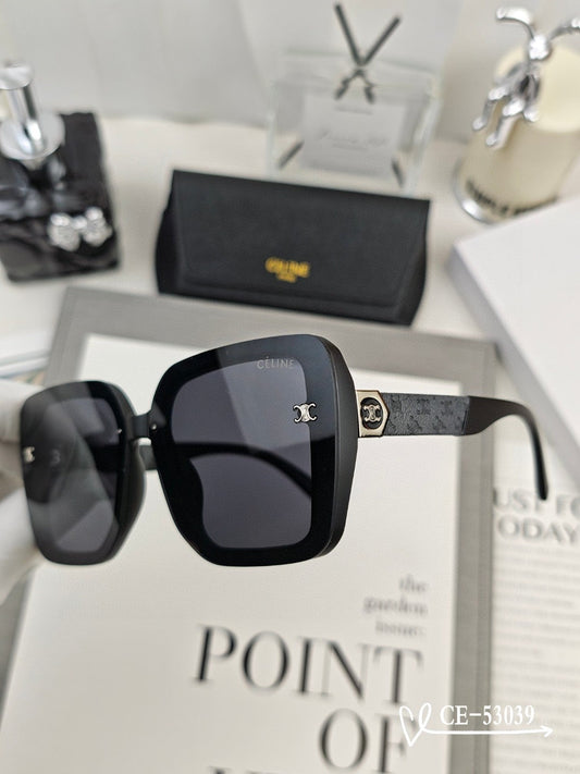 TRIOMPHE SQUARE SUNGLASSES 53039 IN ACETATE - Black