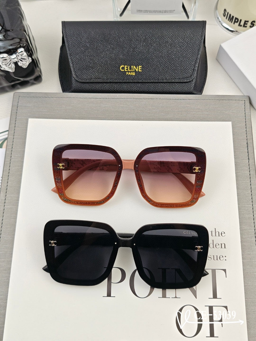TRIOMPHE SQUARE SUNGLASSES 53039 IN ACETATE - Black