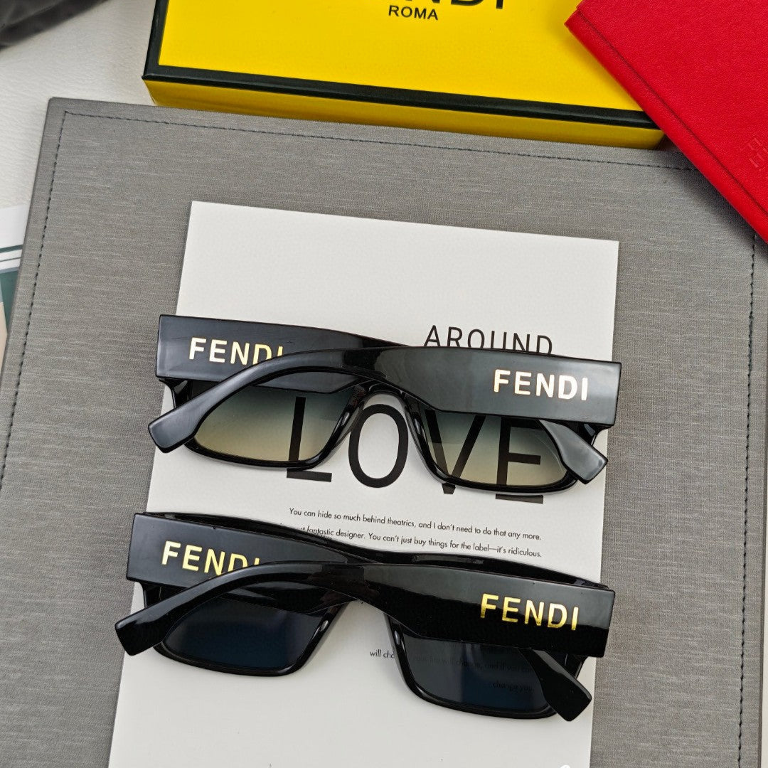 ROMA RECTANGULAR FRAME SUNGLASSES 69103 IN ACETATE - Black/ light blue