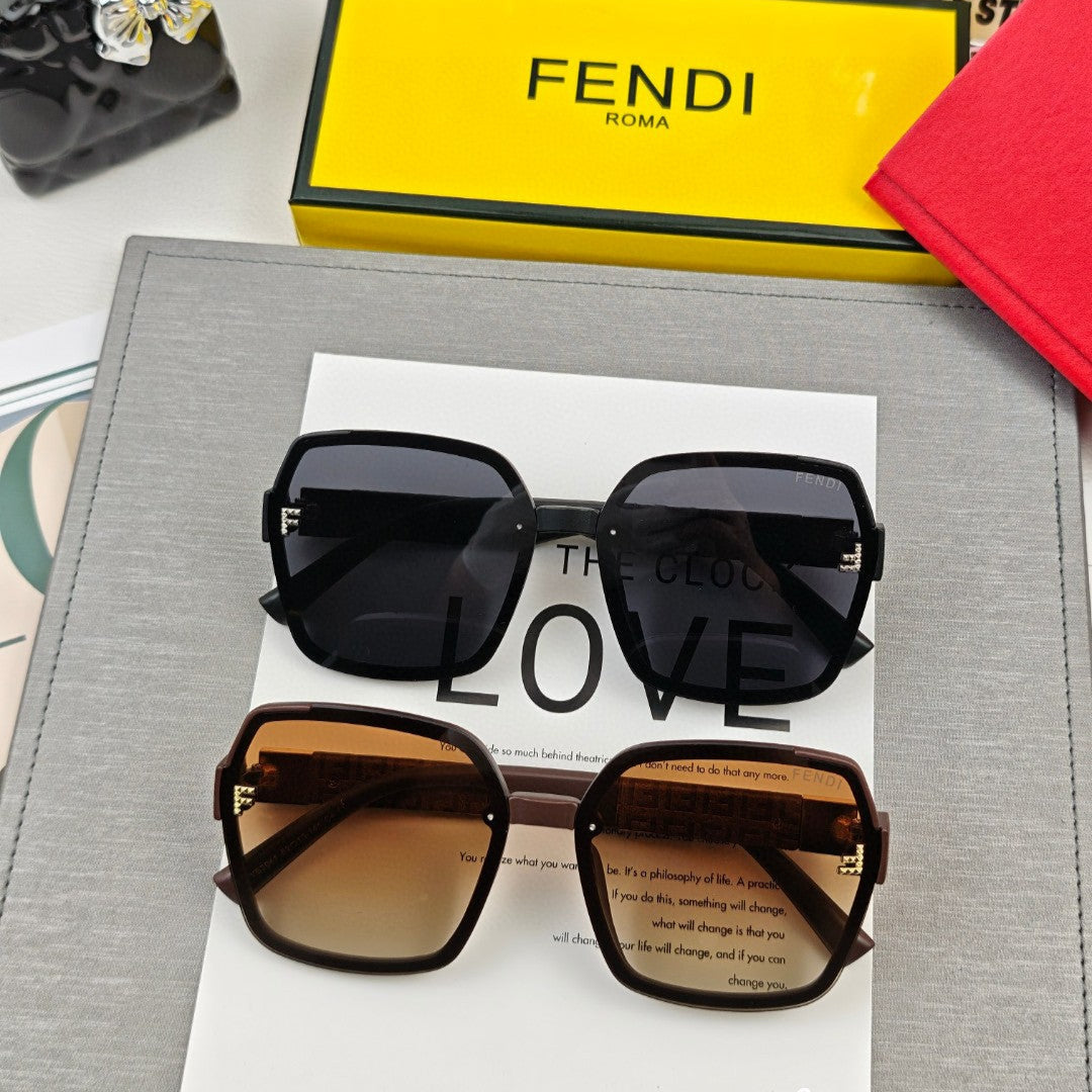 OVERSIZED FF DIAMONDS SQUARE FRAME SUNGLASSES 53041 IN ACETATE - Brown