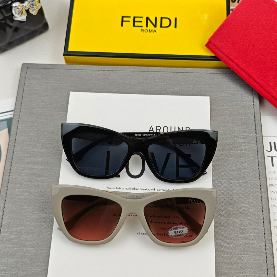 FF DIAMONDS CAT-EYE FRAME SUNGLASSES 58002 IN ACETATE - Grey