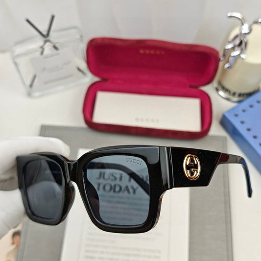 SQUARE FRAME SUNGLASSES 69101 IN ACETATE - Black