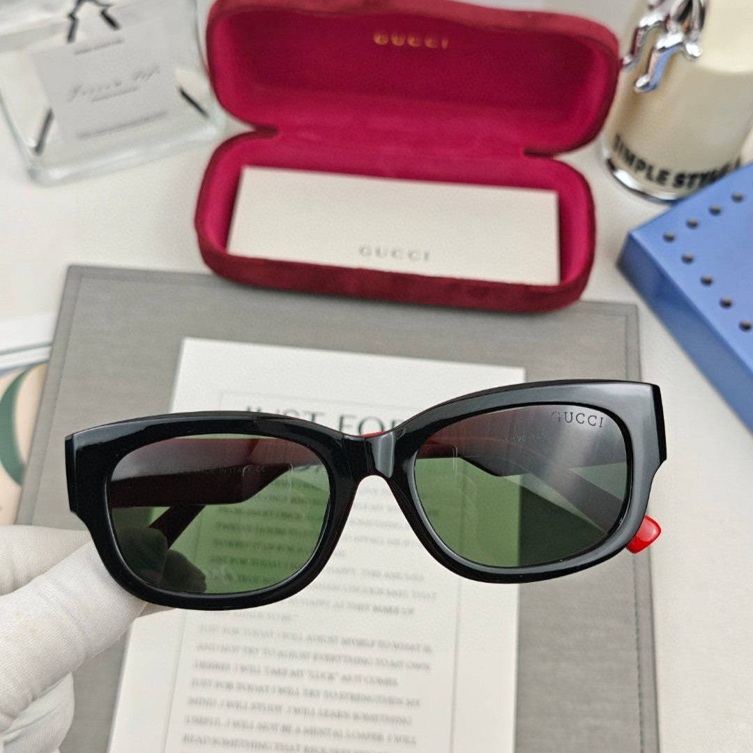 EMBOSSED LOGO OVAL FRAME SUNGLASSES 69100 IN ACETATE - Dark green