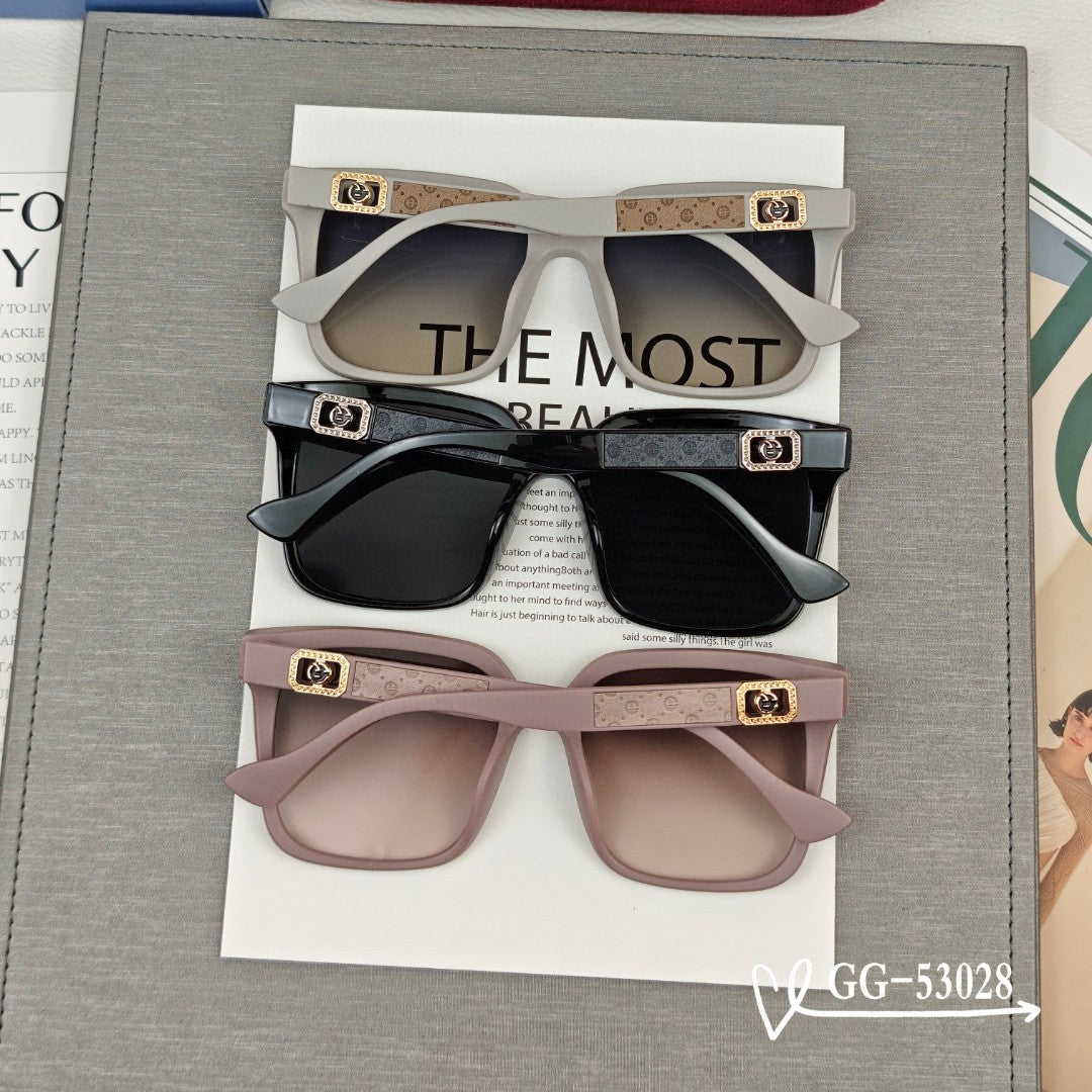 BUTTERFLY FRAME SUNGLASSES 53028 IN ACETATE - Black