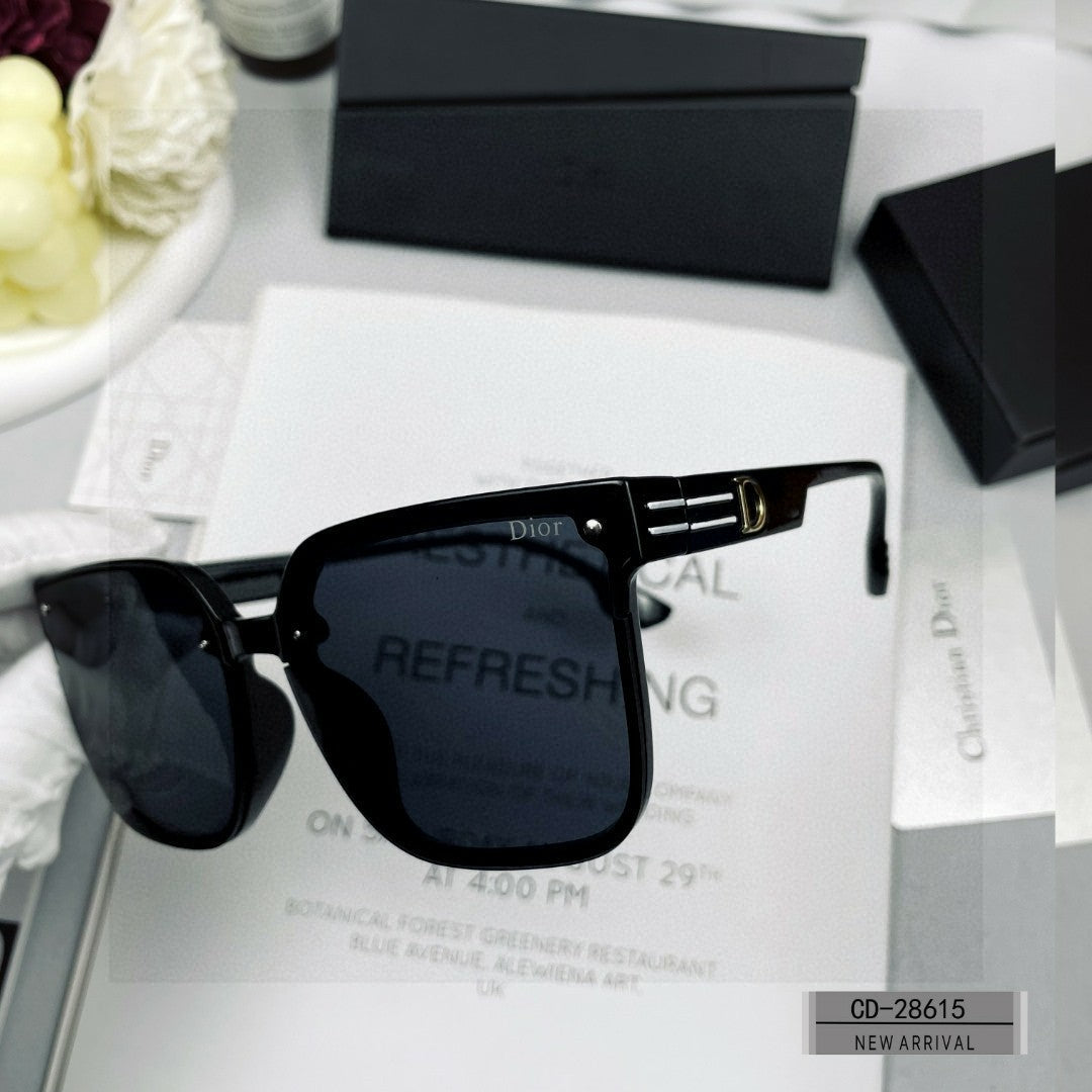 MONTAIGNE SQUARE SUNGLASS 28615 IN ACETATE - Black