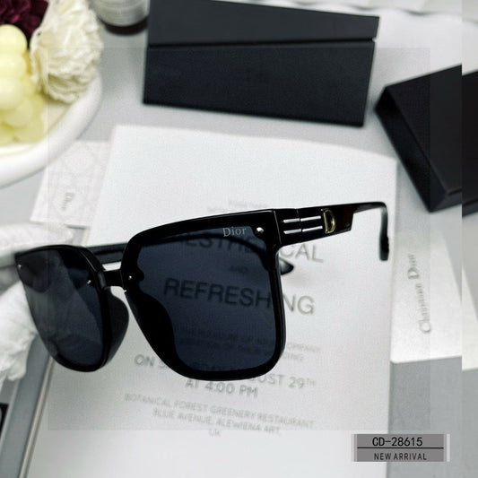 MONTAIGNE SQUARE SUNGLASS 28615 IN ACETATE - Black