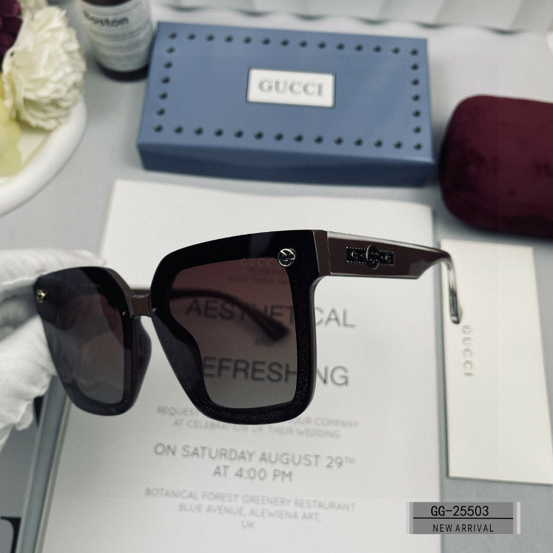 EMBOSSED LOGO SQUARE FRAME SUNGLASSES 25503 IN ACETATE - Black