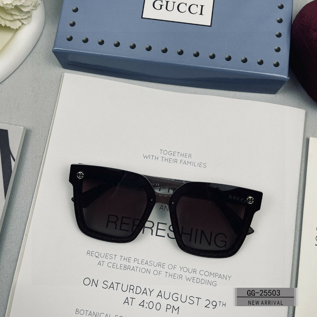 EMBOSSED LOGO SQUARE FRAME SUNGLASSES 25503 IN ACETATE - Black