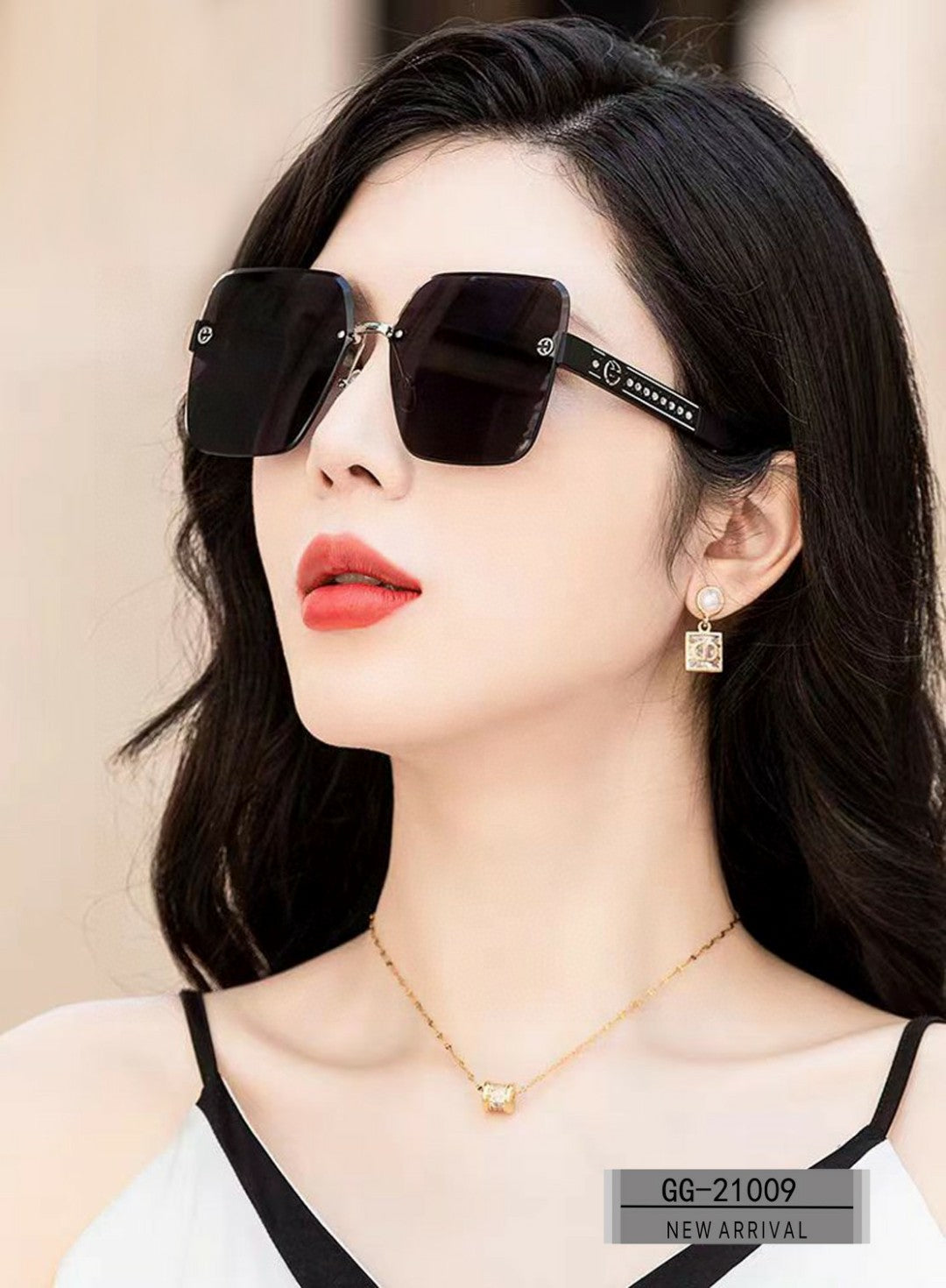 CRYSTAL STUDDED SQUARE FRAME SUNGLASSES 21009 IN ACETATE - Black