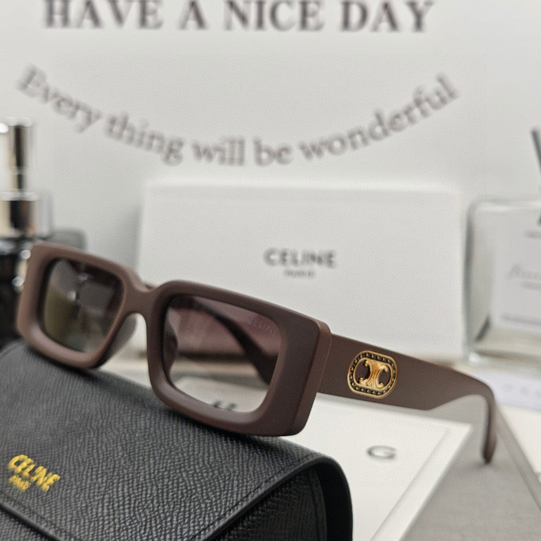 TRIOMPHE BOLD SQUARE SUNGLASSES 55148 IN ACETATE - Black