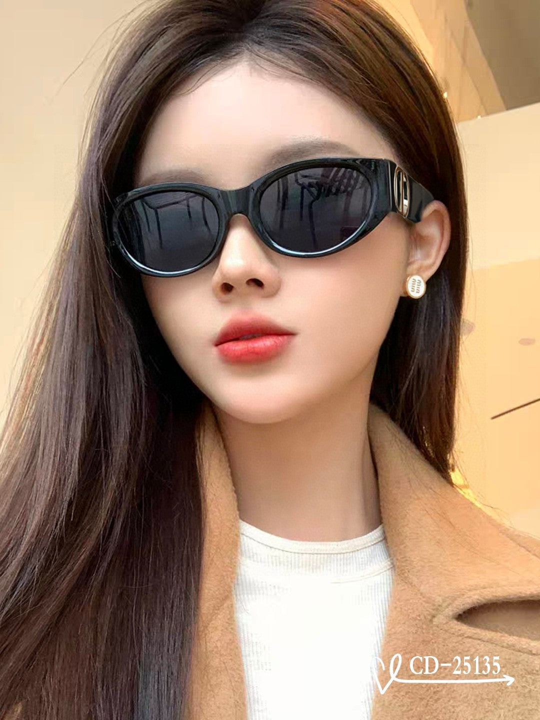 MONTAIGNE SUNGLASS 25135 IN ACETATE - Black