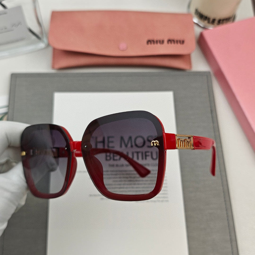 RUNWAY SQUARE SUNGLASSES 53037 IN ACETATE - Black