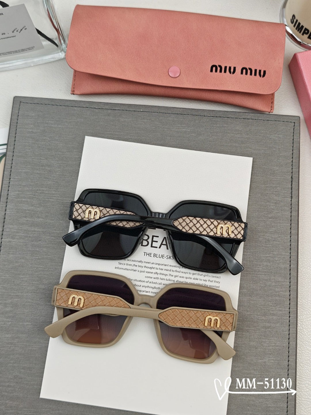 RUNWAY SQUARE SUNGLASSES 51130 IN ACETATE - Black