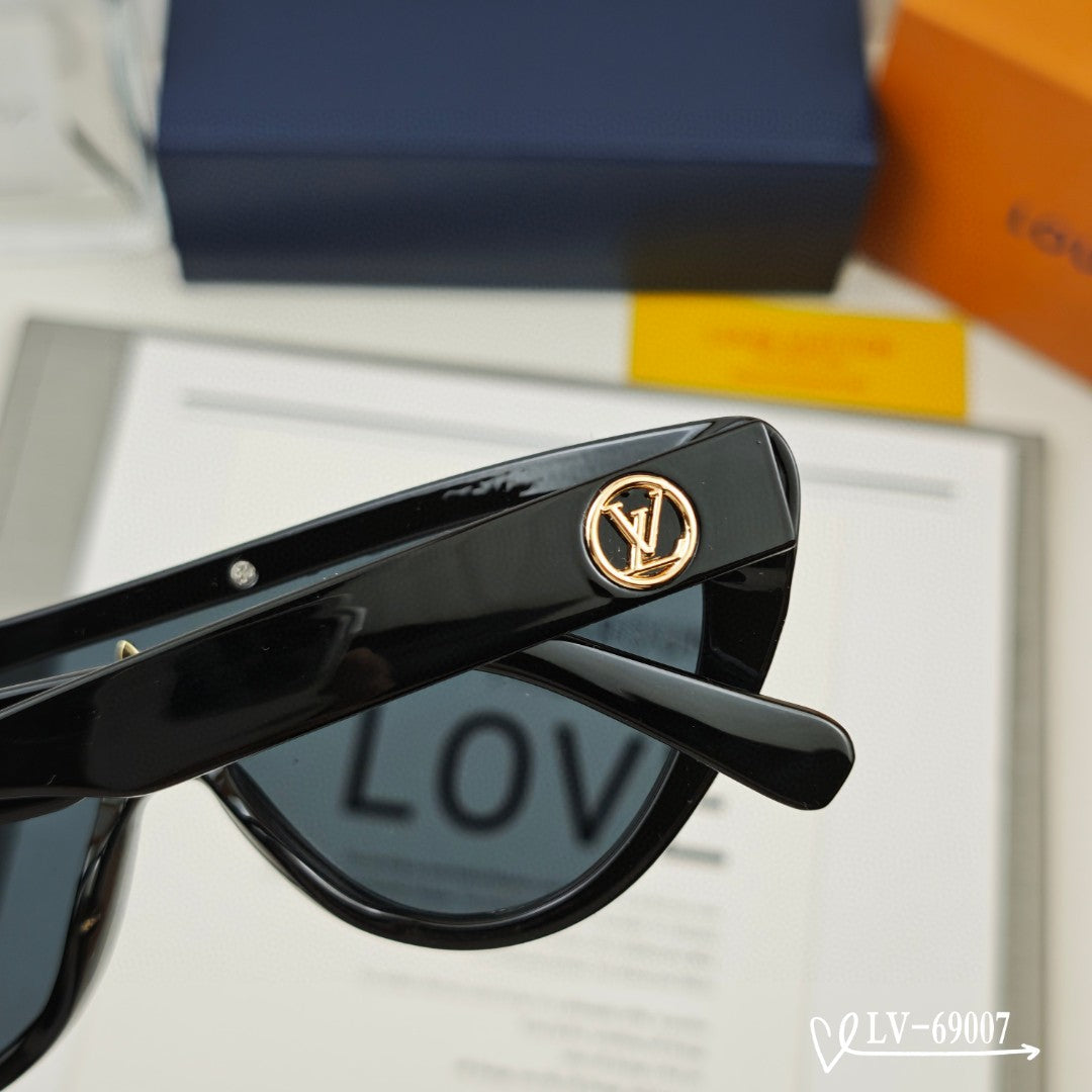 SPLIT CAT EYE SUNGLASSES 69007 IN ACETATE - Black