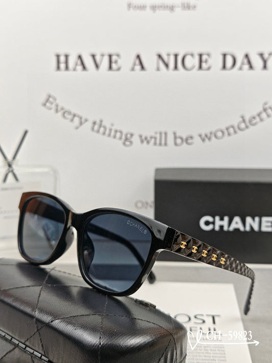 SQUARE SUNGLASSES 59823 IN ACETATE - Black