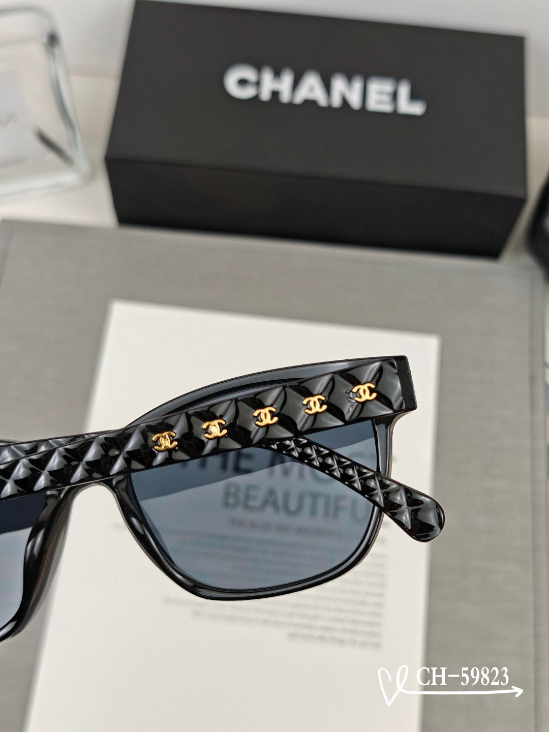 SQUARE SUNGLASSES 59823 IN ACETATE - Black